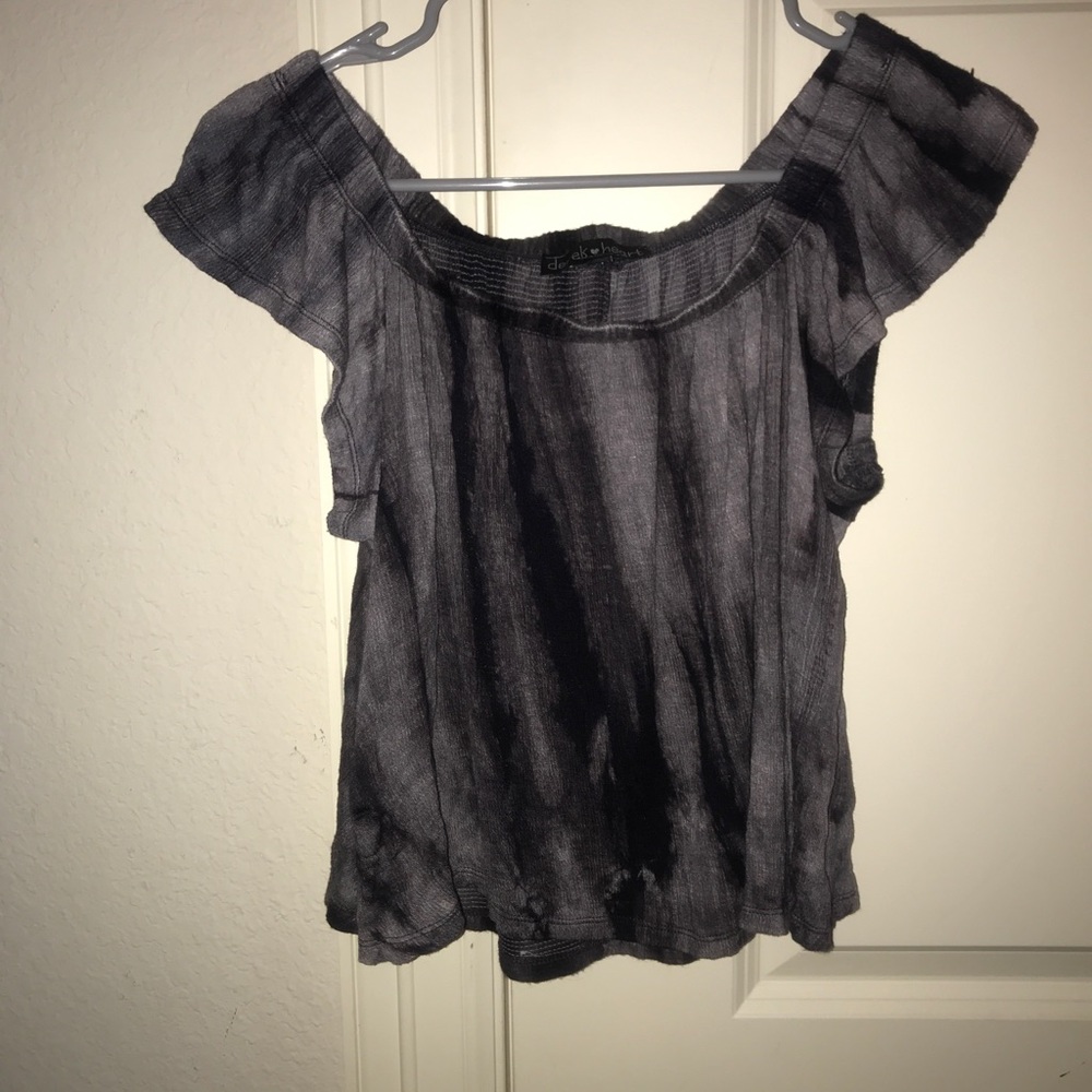Derek heart top